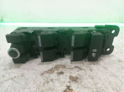 INTERRUPTOR VIDRO DIANT. ESQ LAND ROVER SPORT 3.0 2017