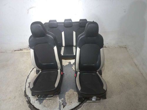 JOGO DE BANCO COURO RENAULT KWID 1.0 2019