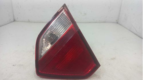 LANTERNA DA TAMPA DIREITA VOLKSWAGEN VOYAGE 1.6 2021