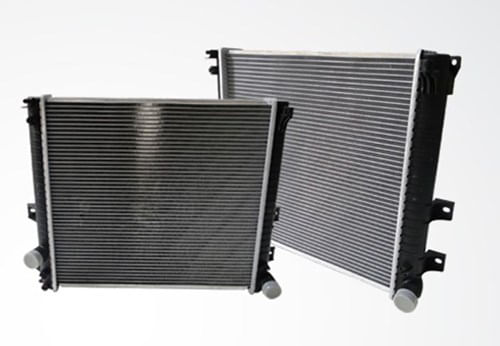 RADIADOR MERCEDES BENZ ACCELO 815 / 1016 OM-924 2012 EM DIANTE 715C OM-612 / 904 04 / 09 915C OM-612 / 904 2004 A 2012